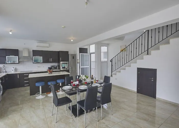 Pearl Pe15 פרוטאראס